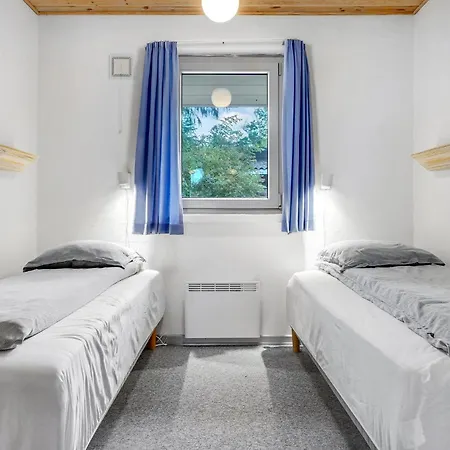 Amazing Home In Ebeltoft With Sauna * Ebeltoft