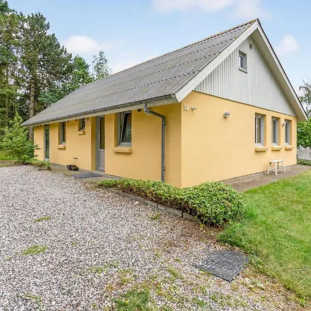 Amazing Home In Ebeltoft With Sauna Tatil Evi Ebeltoft